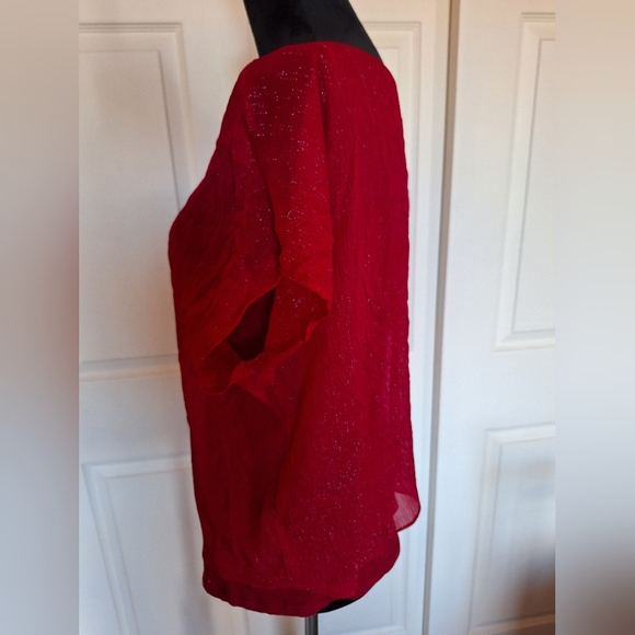 Express top sparkle overlay red size medium - Picture 3 of 7